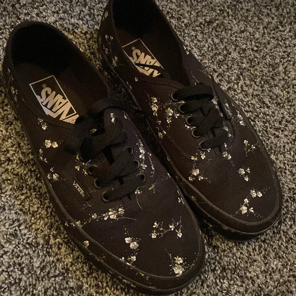 Vans sneakers - Picture 6 of 6